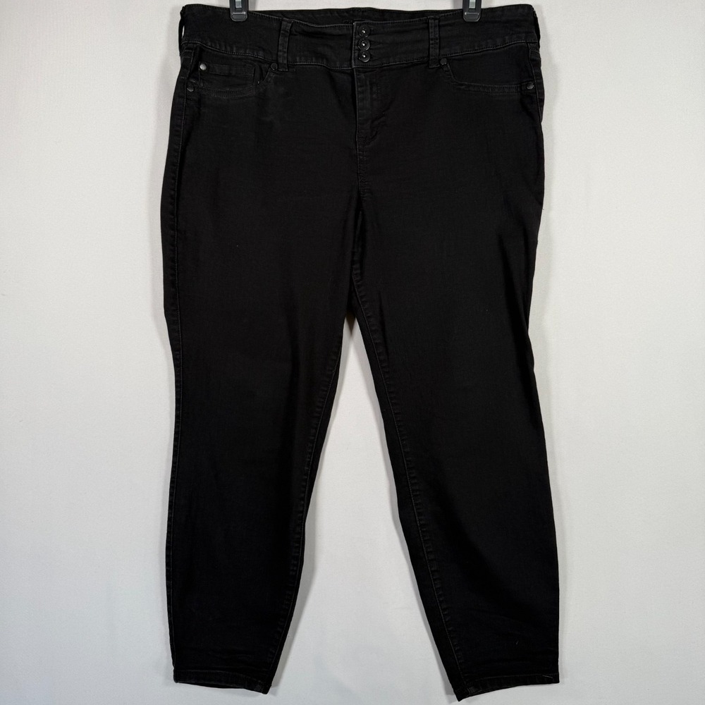Torrid Denim Soft High Rise Black Jeans Plus Size 22S 40x‎ 26 Jegging Comfy